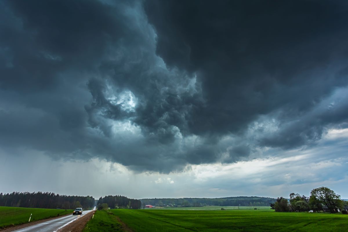 Sturm & Unwetter im Main-Taunus-Kreis — Vorsorge und richtig